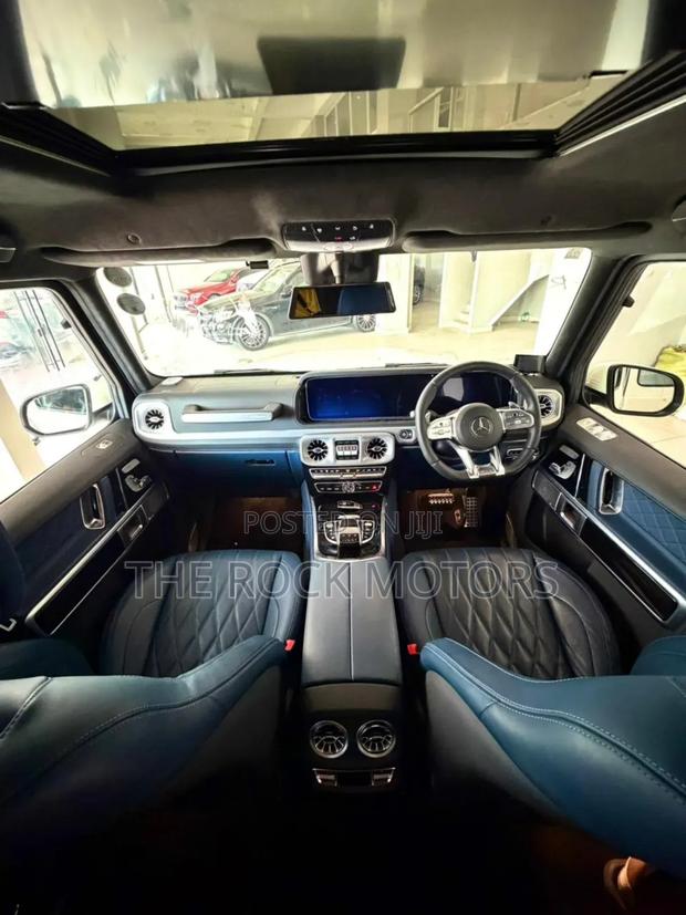 Mercedes-Benz G-Class 2019 White