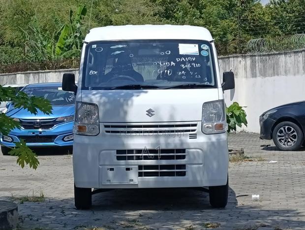 Suzuki Every Wagon 2019 White