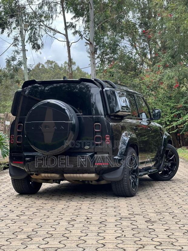 Land Rover Defender X-Dynamic HSE 2021 Black