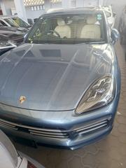 Porsche Cayenne 2019 Blue for sale