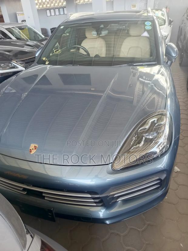 Porsche Cayenne 2019 Blue