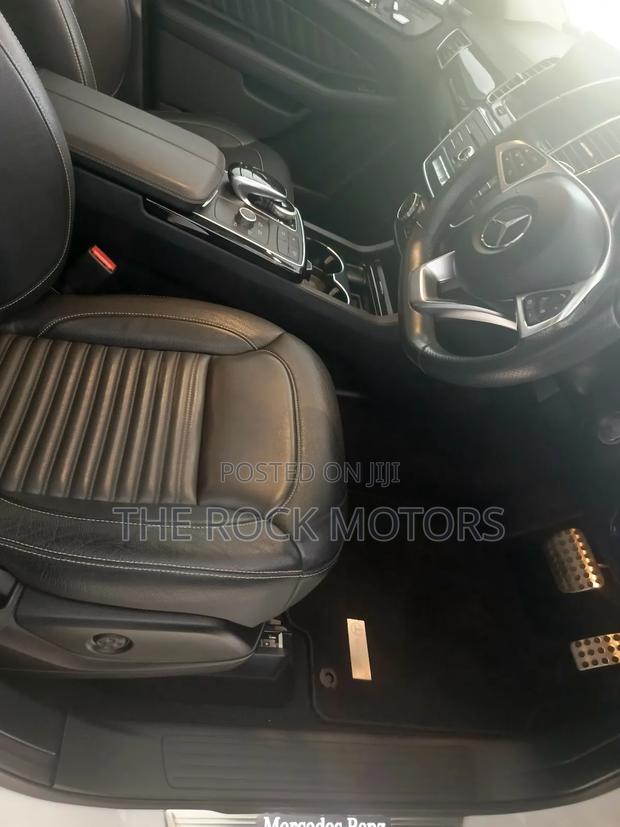 Mercedes-Benz GLC-Class 2019 White