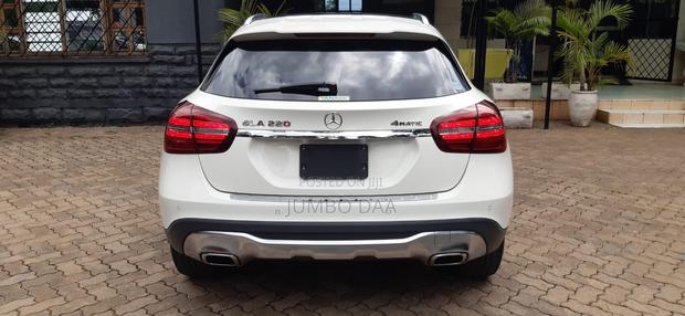Mercedes-Benz GLA-Class 2017 White