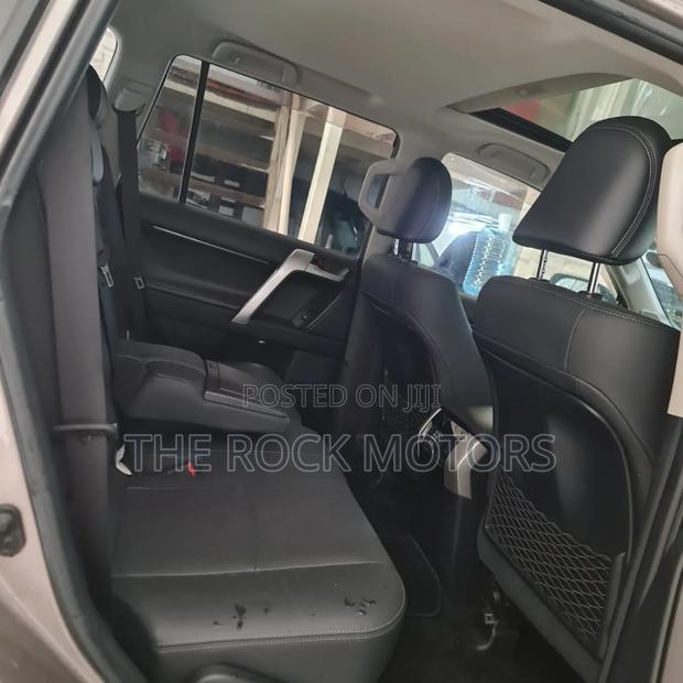 Toyota Land Cruiser Prado 2019 Brown
