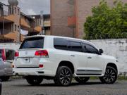 Toyota Land Cruiser 4.6 V8 ZX 2017 White for sale