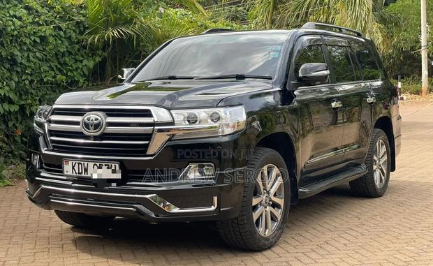 Toyota Land Cruiser 4.6 V8 ZX 2010 Black