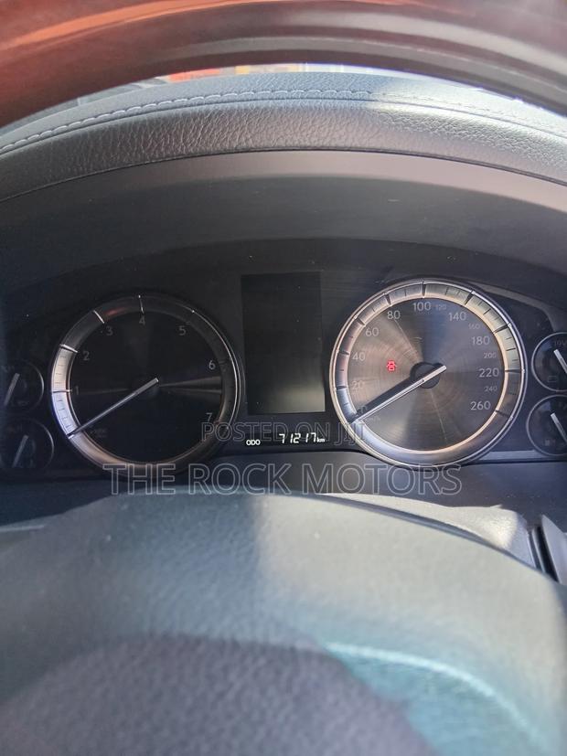 Lexus LX 570 AWD 2018 Blue