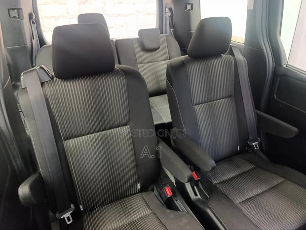 Toyota Voxy 2018 Black