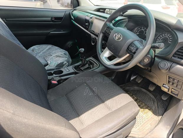 Toyota Hilux Revo Single Cab Deisel 2.8 AWD 2019 Pearl