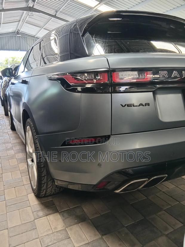 Car 2020 Gray