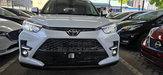 Toyota Raize 2020 White