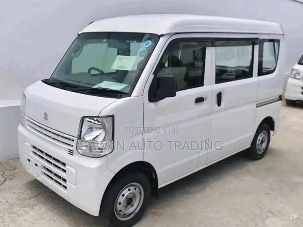 Suzuki Every Wagon 2018 White