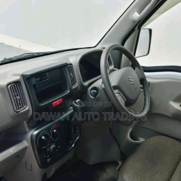 Suzuki Every Wagon 2018 White
