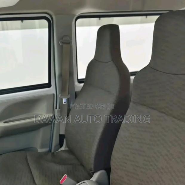 Suzuki Every Wagon 2018 White