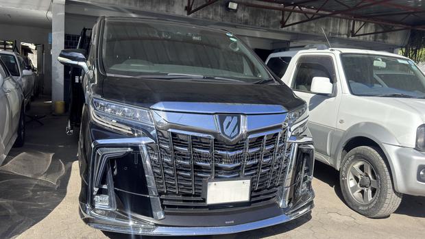 Toyota Alphard 2.5 Petrol FWD 2021 Black