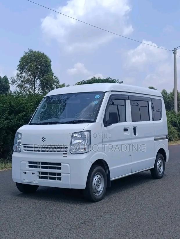Suzuki Every Wagon 2019 White