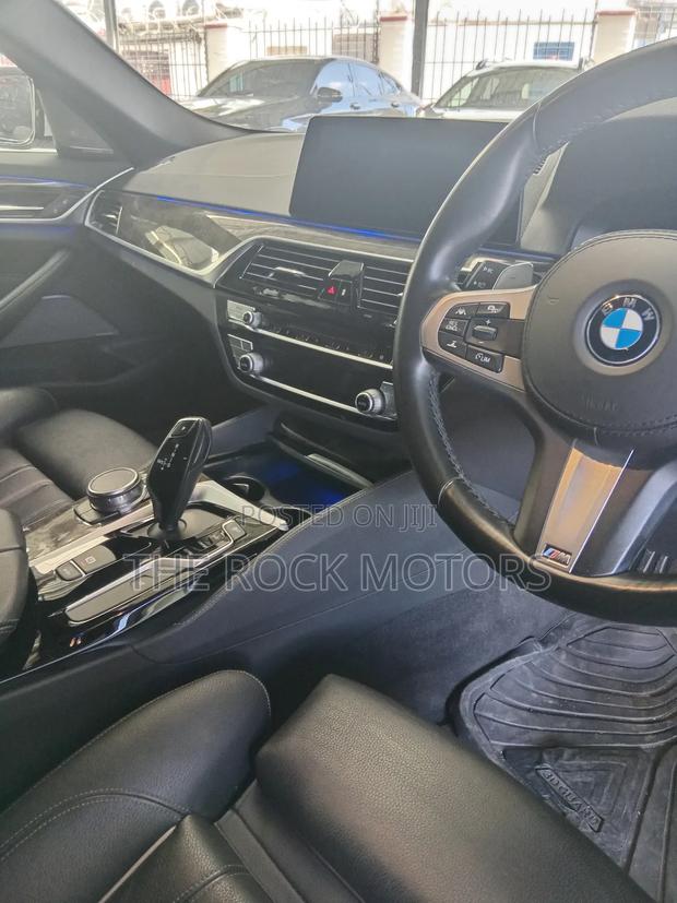 BMW G-Series 2018 White