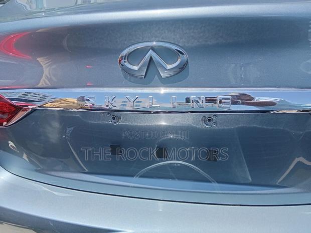 Infiniti Q50 2018 Silver