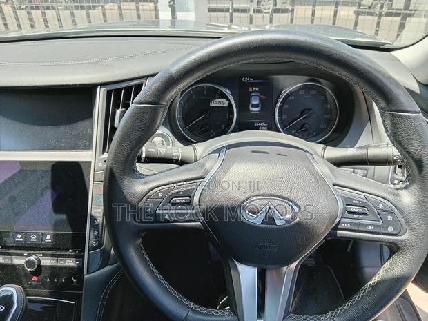 Infiniti Q50 2018 Silver