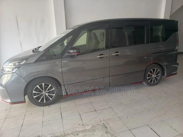 Nissan Serena 2019 Gray