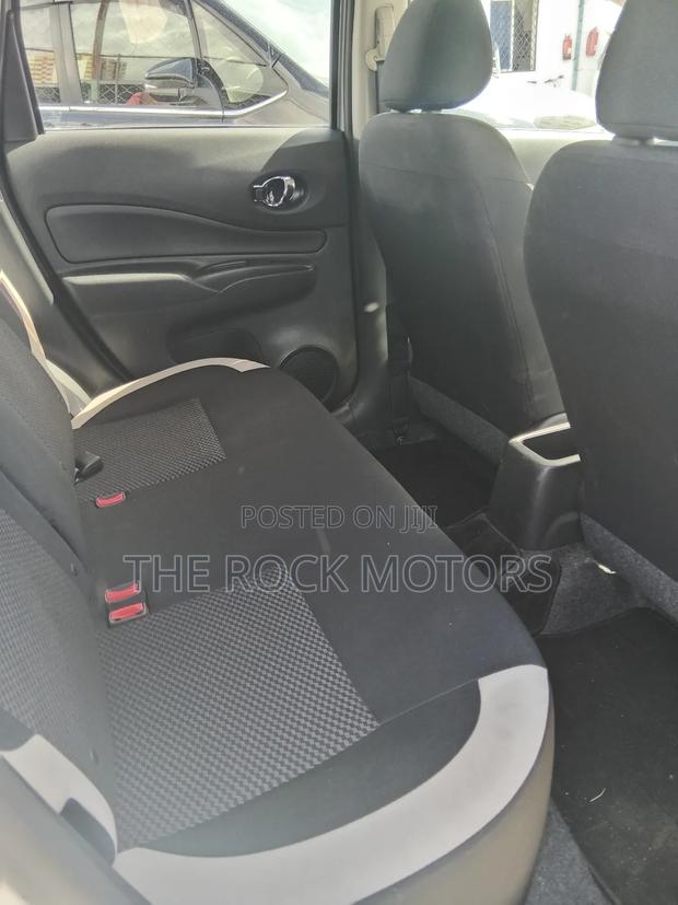 Nissan Note 2018 Silver
