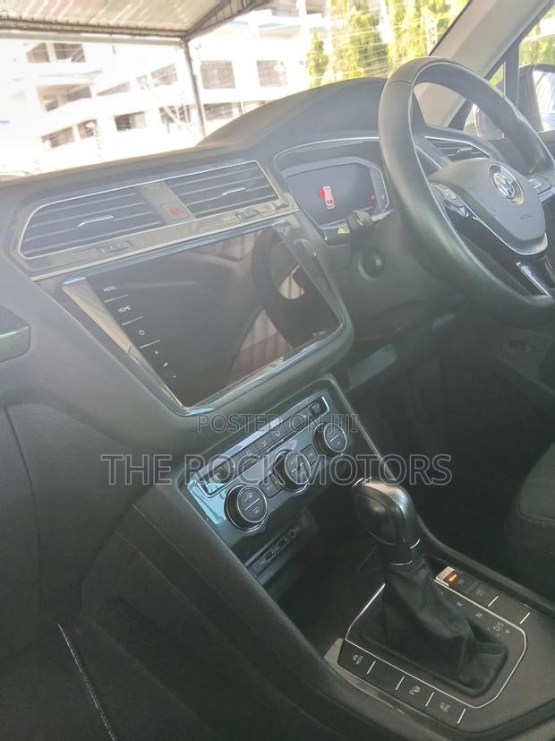 Volkswagen Tiguan 2019 Black