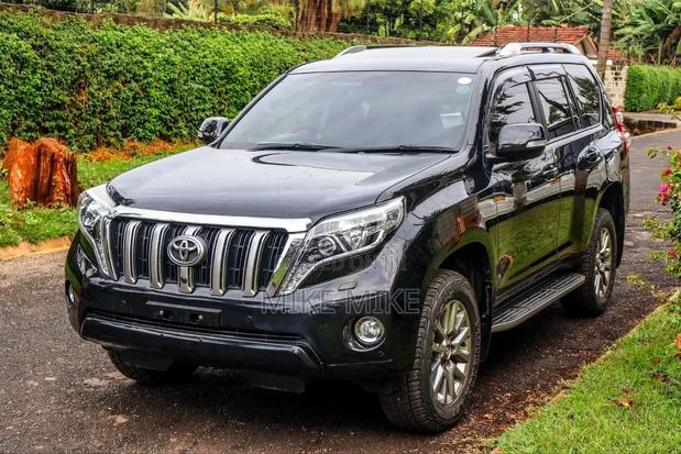Toyota Land Cruiser Prado 2.8 2017 Black