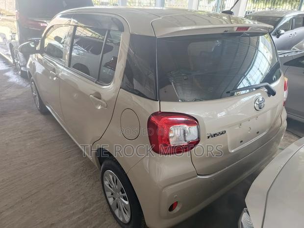 Toyota Passo 2019 Brown