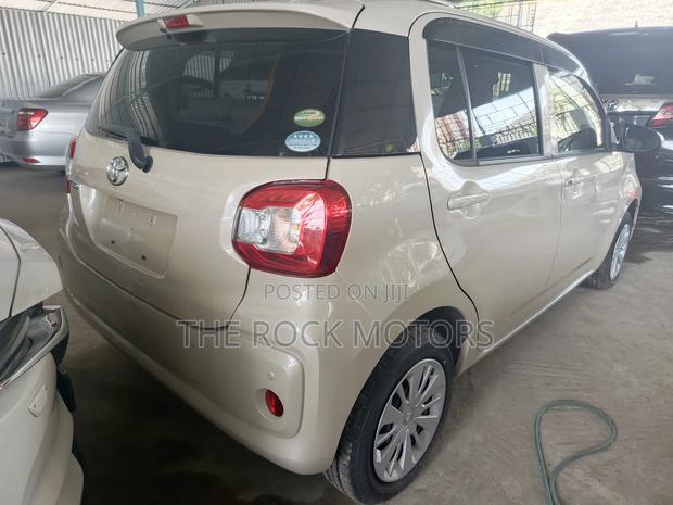 Toyota Passo 2019 Brown