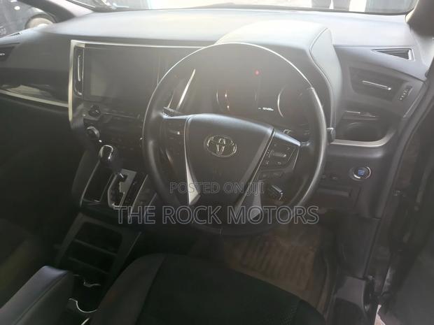 Toyota Alphard 2020 Black