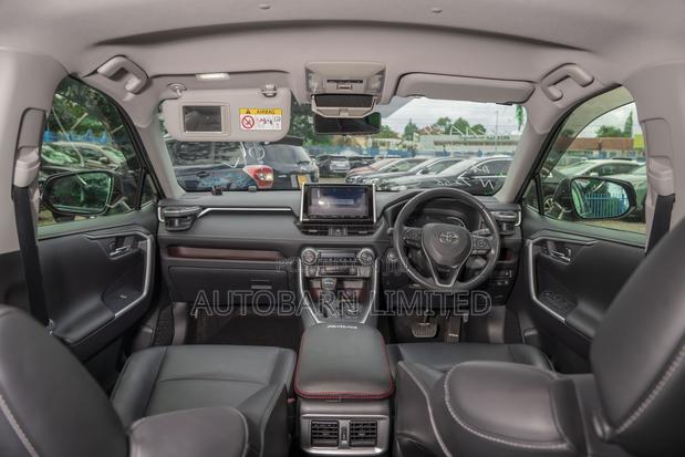 Toyota RAV4 Adventure 2019 Blue