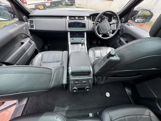 Land Rover Range Rover Sport SE 2019 White