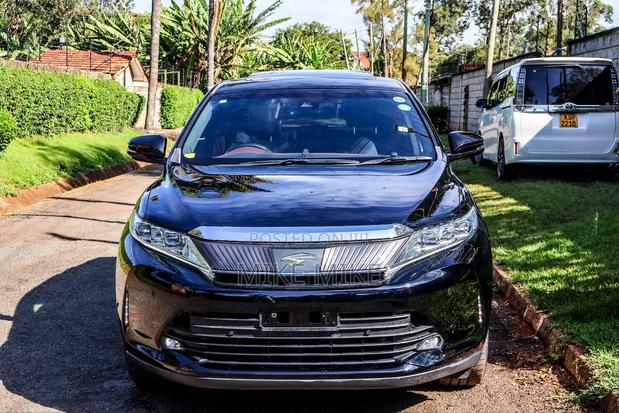 Toyota Harrier 2.0 2019 Black