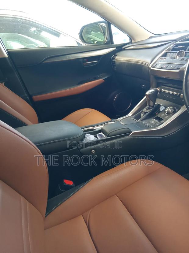 Lexus NX 300h 2019 White