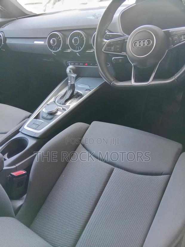 Audi TT 2018 Red
