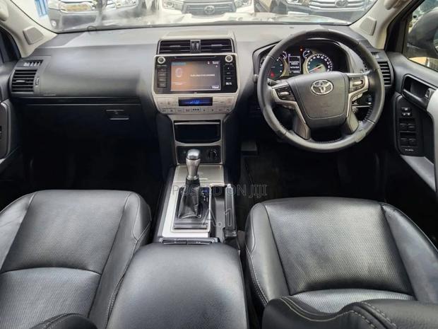 Toyota Land Cruiser Prado 3.0 190hp 2018 White