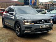 Volkswagen Tiguan 2017 Gray for sale