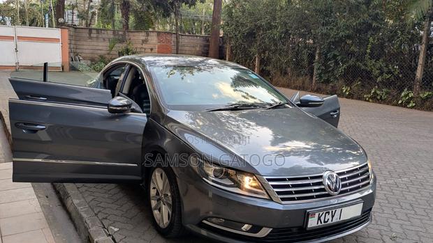 Volkswagen CC Executive 4dr Sedan (2.0L 4cyl Turbo 6AM) 2014 Gray