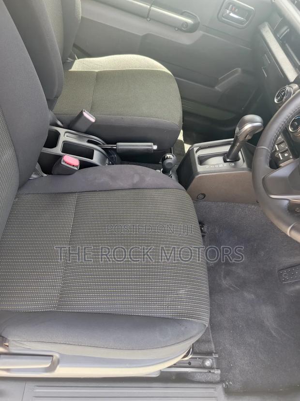 Suzuki Jimny 2019 Beige