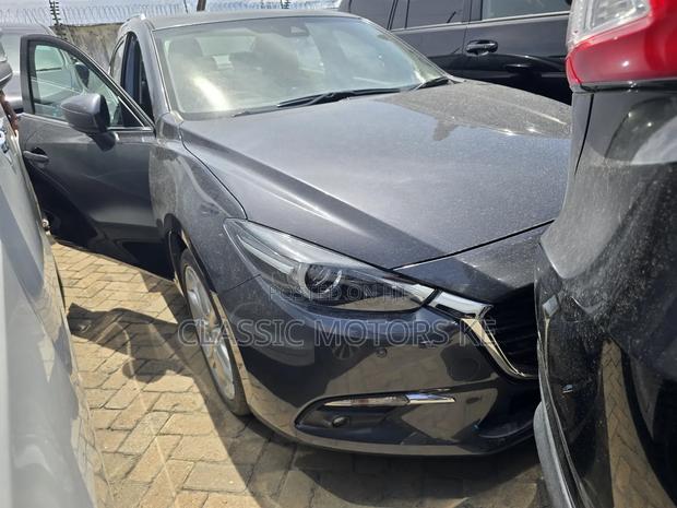 Mazda 3 2019 Gray