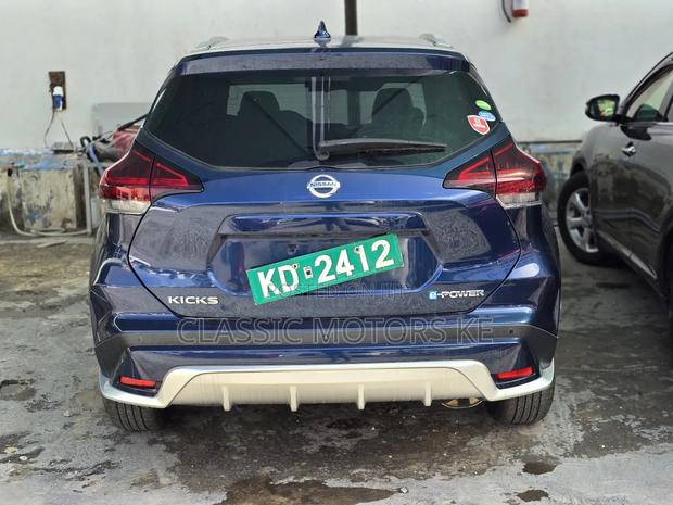 Nissan Kicks 2020 Blue