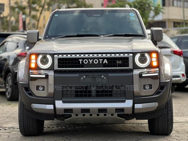Toyota Land Cruiser Prado 2024 Gray