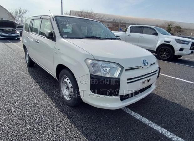 Toyota Succeed 2019 Off white