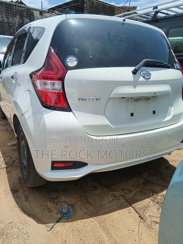 Nissan Note 2018 White