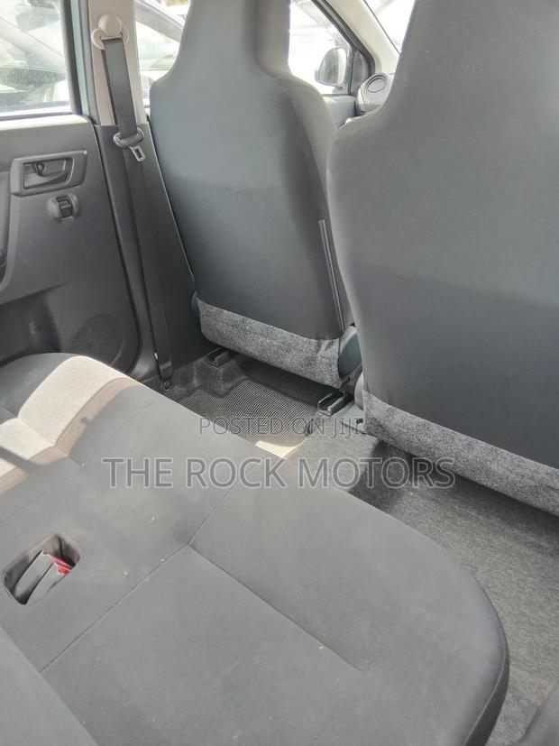 Daihatsu Mira 2019 Ivory