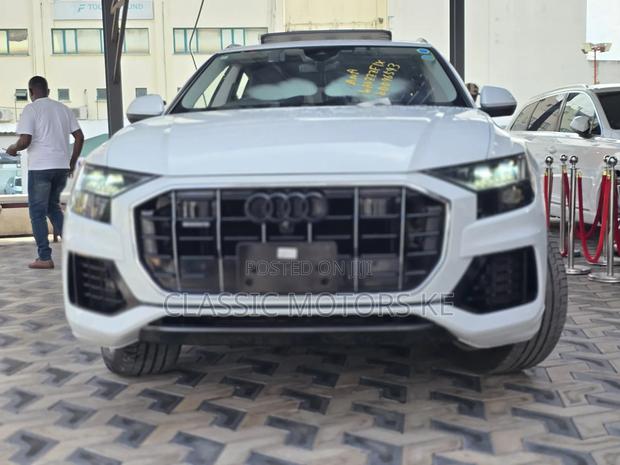 Audi Q8 3.0T Premium AWD quattro 2019 White