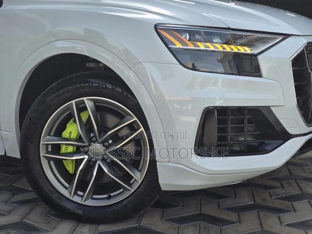 Audi Q8 3.0T Premium AWD quattro 2019 White