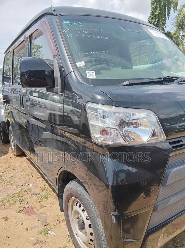 Daihatsu HIJET 2018 Black