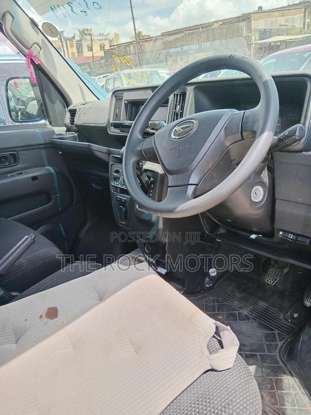 Daihatsu HIJET 2018 Black