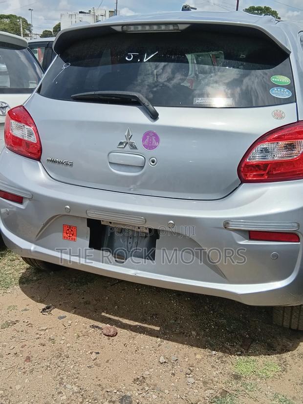Mitsubishi Mirage 2019 Silver